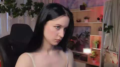 Kira    online show from February 16, 1:38 pm