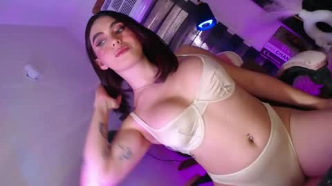 Its your girl KIRA online show from September 9, 2:33 am