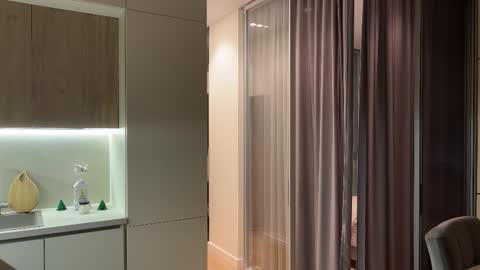 Kira online show from November 12, 2:17 pm