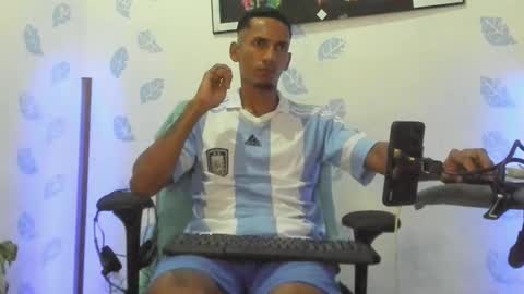 kiran_01 online show from October 27, 10:58 pm