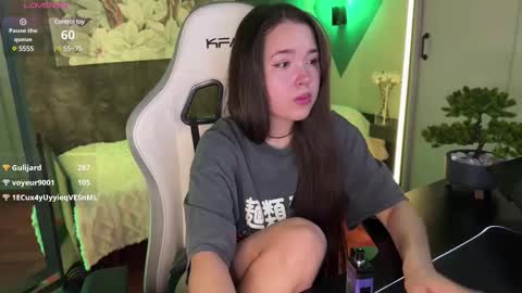 Kira online show from February 25, 2:33 pm