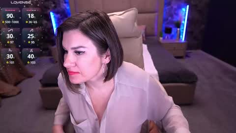 Snapshot of kiraroxx chatting on February 23, 6:34 pm Kira online show from February 23, 6:34 pm