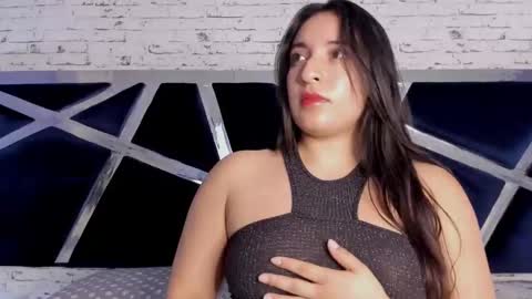 KiraStormm online show from September 15, 1:00 pm