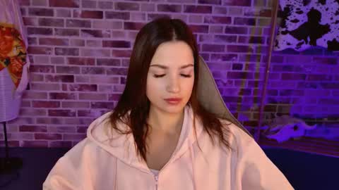 kiravair online show from November 22, 5:06 am