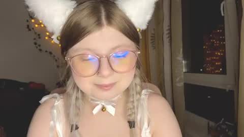 KiraYume online show from June 16, 8:22 pm