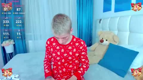    online show from December 7, 10:34 am