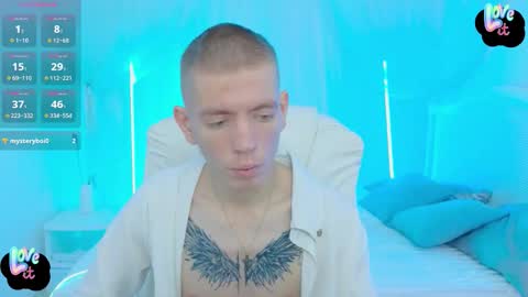    online show from October 15, 8:47 am