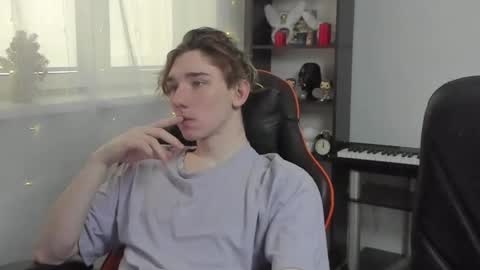 Kirill and Andrey online show from February 4, 11:27 am