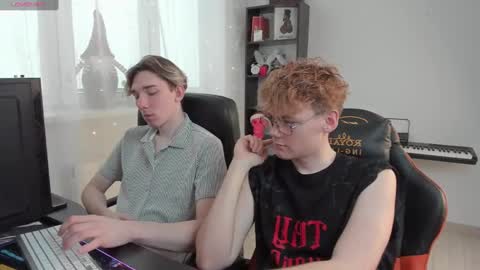 Kirill and Andrey online show from February 5, 9:15 am