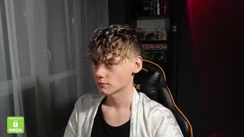 Kirill and Andrey online show from November 10, 1:37 am