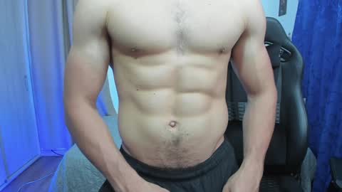 Snapshot of kiritosexhot chatting on December 20, 6:40 am Jacob online show from December 20, 6:40 am