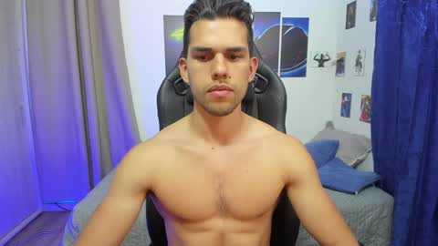 Snapshot of kiritosexhot chatting on February 1, 9:00 am Jacob online show from February 1, 9:00 am