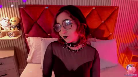 Samantha  Velvet online show from April 28, 8:36 pm