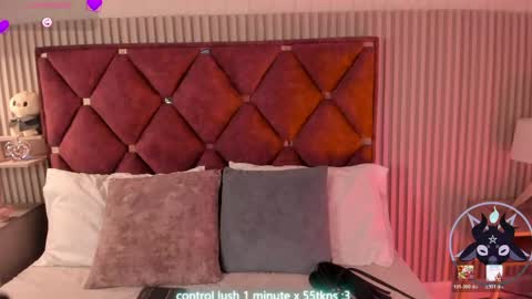 Samantha  Velvet online show from May 27, 8:39 pm