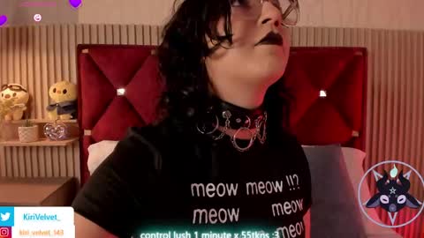 Samantha  Velvet online show from May 28, 8:28 pm