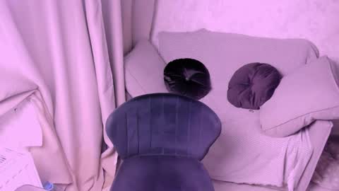 Kira online show from February 25, 10:39 pm