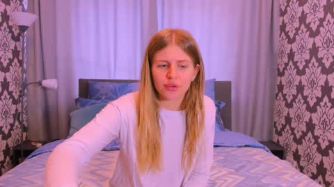 Kira online show from September 9, 11:21 am