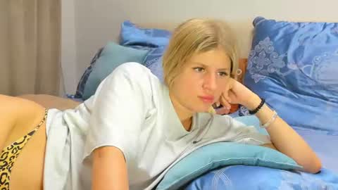 Kira online show from July 23, 7:12 pm