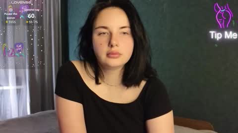 Kira online show from March 19, 7:18 pm