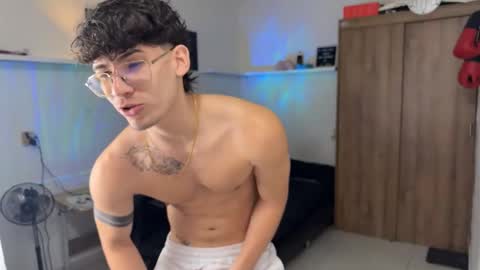 Snapshot of kisan_smith chatting on February 17, 2:30 am Kisan online show from February 17, 2:30 am