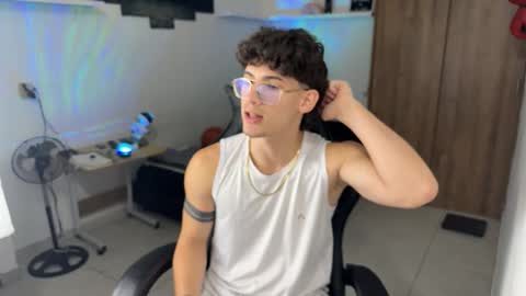 Snapshot of kisan_smith chatting on February 18, 4:19 am Kisan online show from February 18, 4:19 am