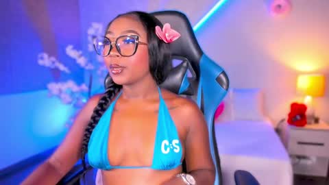 kishalove_ online show from April 15, 10:44 am