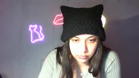kiss_ameliaa online show from February 21, 5:53 pm