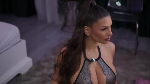 Snapshot of kiss_jess chatting on March 19, 7:18 pm Kiss Jess online show from March 19, 7:18 pm