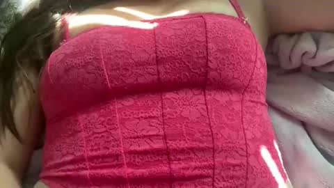 kissbriella online show from October 15, 7:25 pm