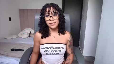 Snapshot of kisscocoaxo chatting on June 2, 8:00 pm cocoa online show from June 2, 8:00 pm