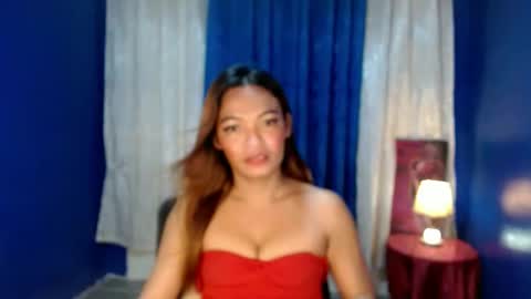 Snapshot of kisses_asian143 chatting on February 25, 8:03 am VICTORIA online show from February 25, 8:03 am