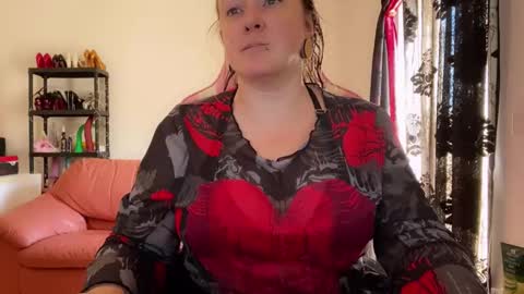 kissica online show from October 7, 10:23 am