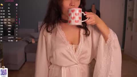 Lola online show from September 22, 7:21 am