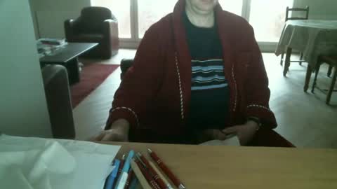 kisslog1 online show from December 7, 8:44 am