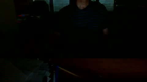 Snapshot of kisslog1 chatting on June 20, 2:31 pm kisslog1 online show from June 20, 2:31 pm