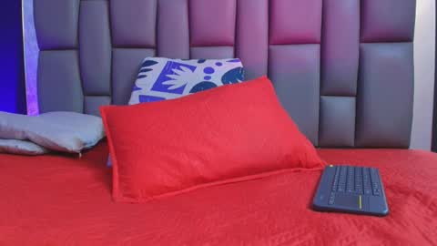 BELLA FLAME online show from September 9, 7:02 pm