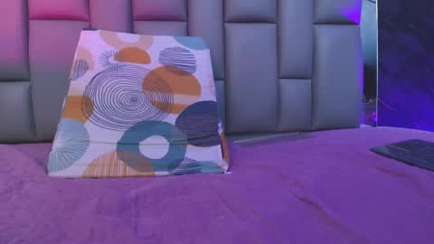 BELLA FLAME online show from October 2, 7:43 pm