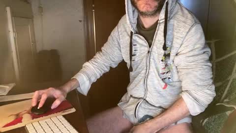 kissofbanned1983 online show from March 20, 11:04 am