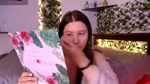 Helena and Brad online show from May 27, 5:37 am