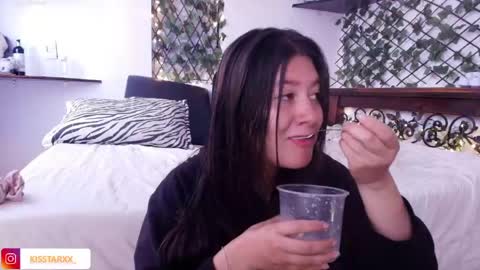 Helena and Brad online show from June 9, 6:52 pm