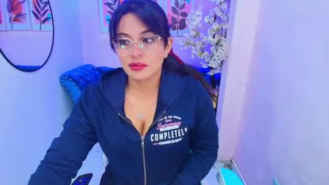 kitana_rose online show from September 18, 12:07 pm