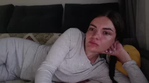 Snapshot of kitcatheaven4u chatting on June 12, 5:39 am Im Amaia Everyone Merry Christmas online show from June 12, 5:39 am