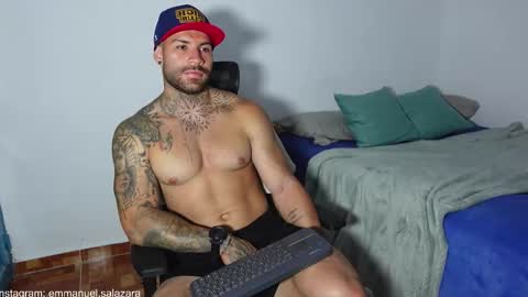 Snapshot of kite__ chatting on January 14, 1:58 am kite__ online show from January 14, 1:58 am