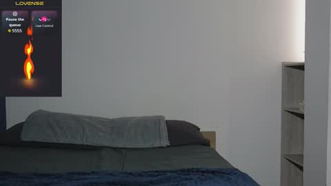 Snapshot of kite__ chatting on October 10, 3:00 pm kite__ online show from October 10, 3:00 pm