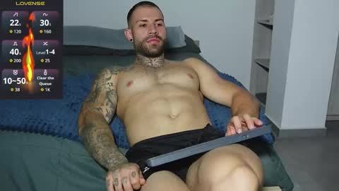 Snapshot of kite__ chatting on October 15, 10:10 pm kite__ online show from October 15, 10:10 pm