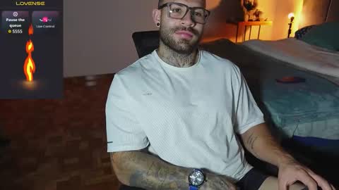 Snapshot of kite__ chatting on March 10, 2:38 am kite__ online show from March 10, 2:38 am