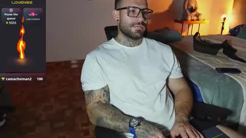 Snapshot of kite__ chatting on March 10, 3:39 pm kite__ online show from March 10, 3:39 pm