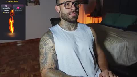 Snapshot of kite__ chatting on March 22, 12:19 pm kite__ online show from March 22, 12:19 pm