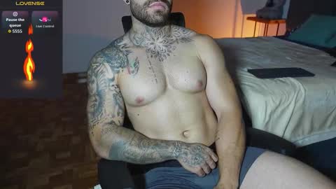 Snapshot of kite__ chatting on March 29, 2:28 pm kite__ online show from March 29, 2:28 pm