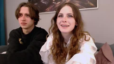 Snapshot of kitkatsweetspot chatting on February 4, 9:53 pm kitkatsweetspot online show from February 4, 9:53 pm